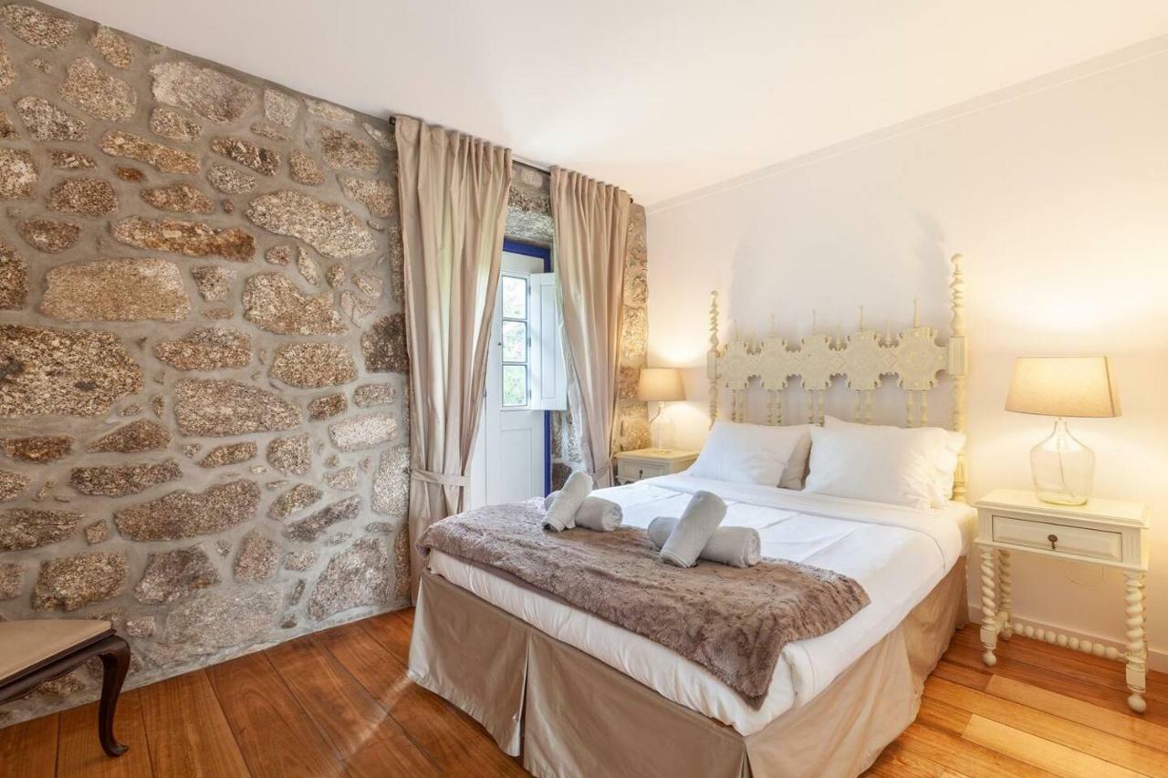 Eido Do Carvalhoso - Casa De Campo Em Аркуш-ди-Валдевеш Экстерьер фото